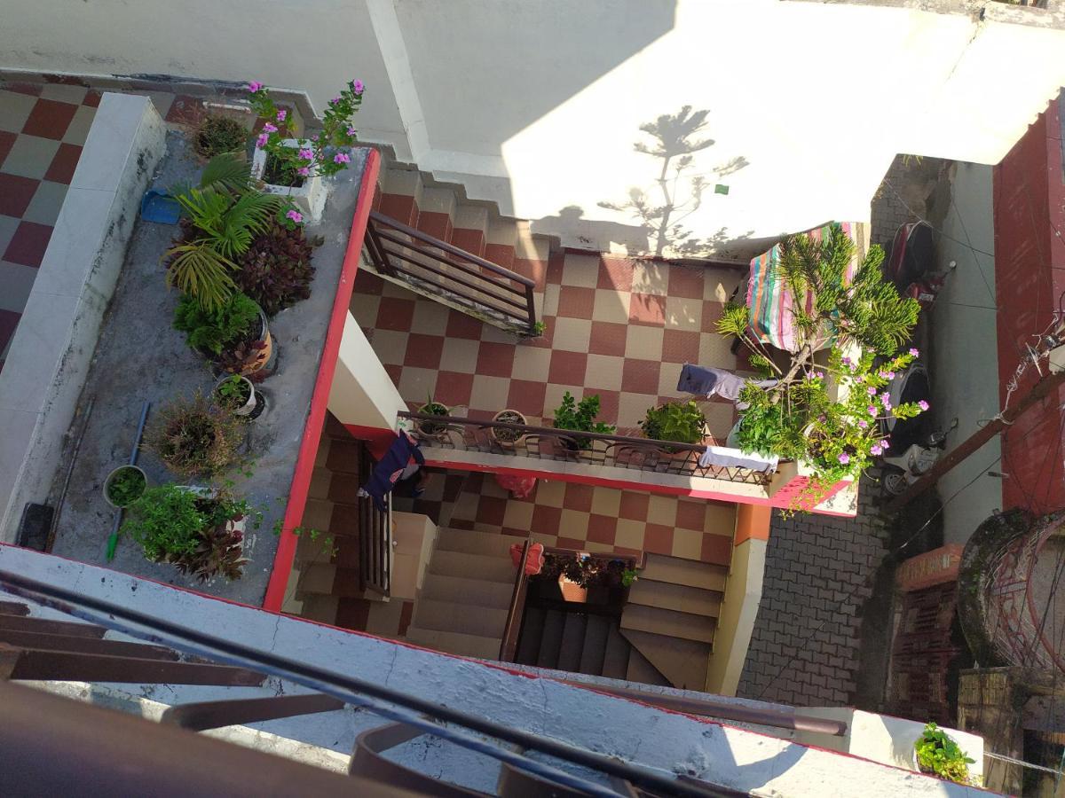 Anjali Home Stay Рішикеш Екстер'єр фото