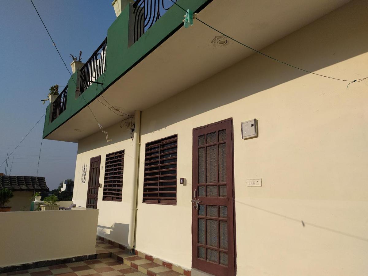 Anjali Home Stay Рішикеш Екстер'єр фото
