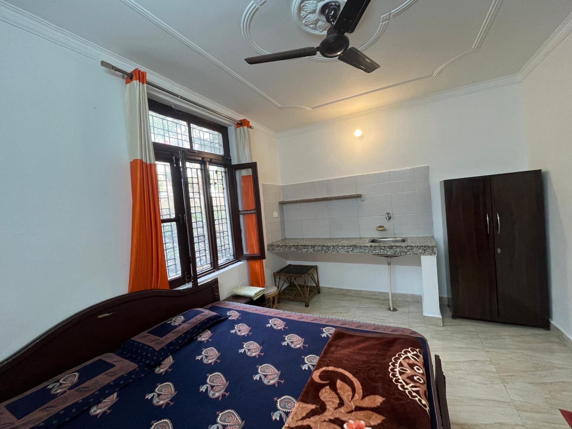 Anjali Home Stay Рішикеш Екстер'єр фото