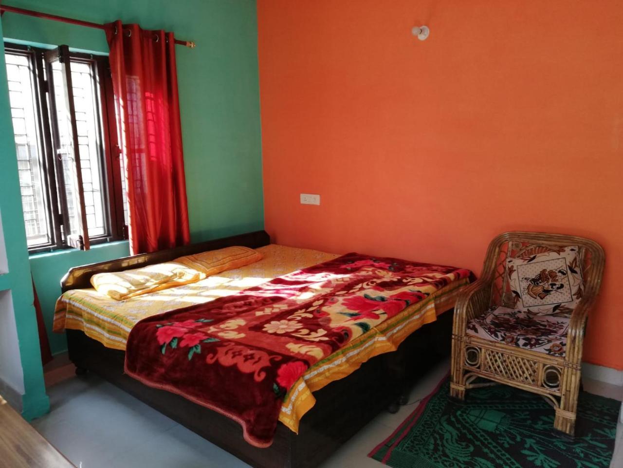 Anjali Home Stay Рішикеш Екстер'єр фото